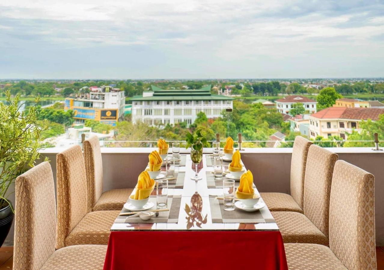 Park View Hotel Hue Exteriör bild
