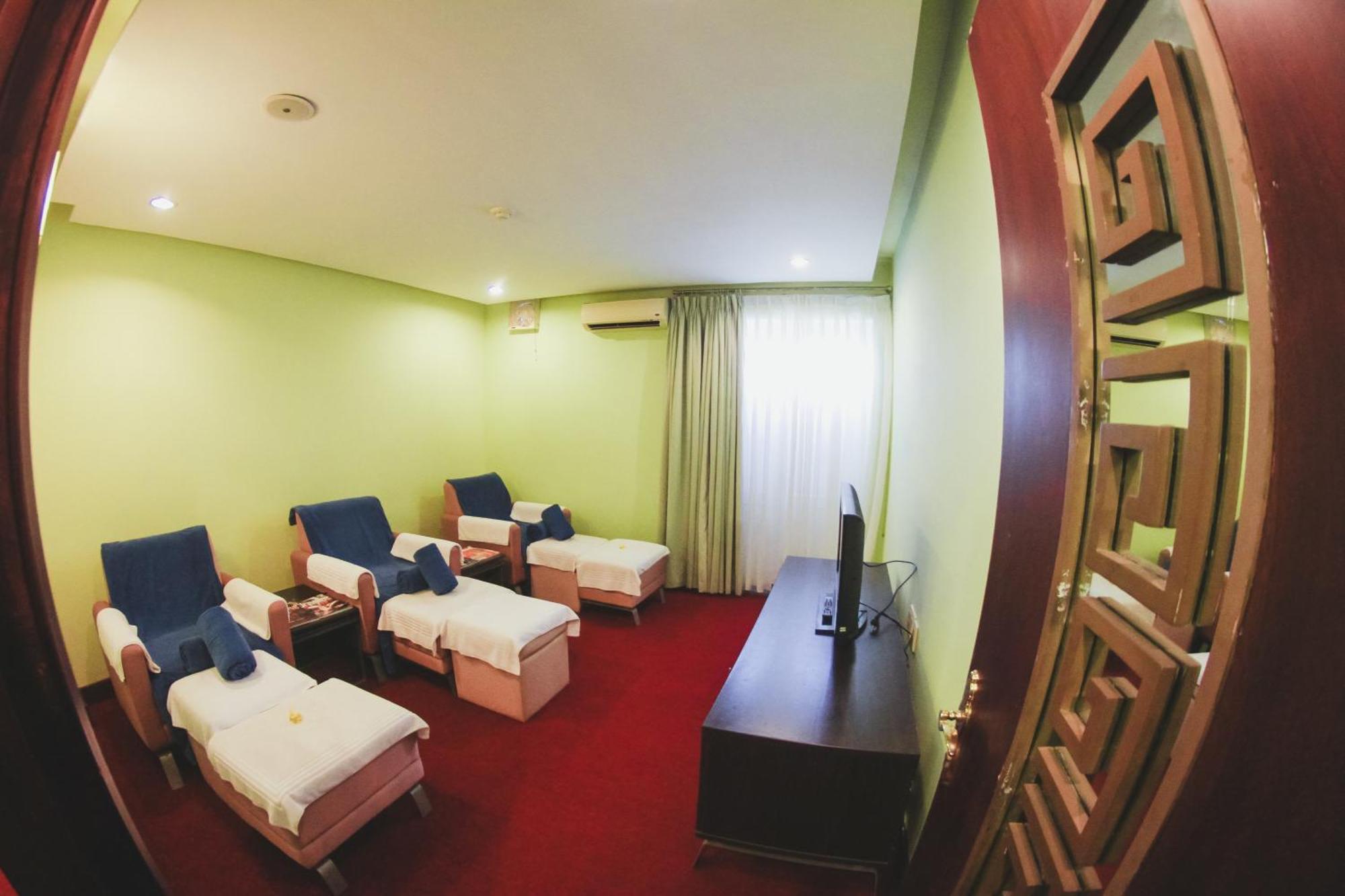 Park View Hotel Hue Exteriör bild