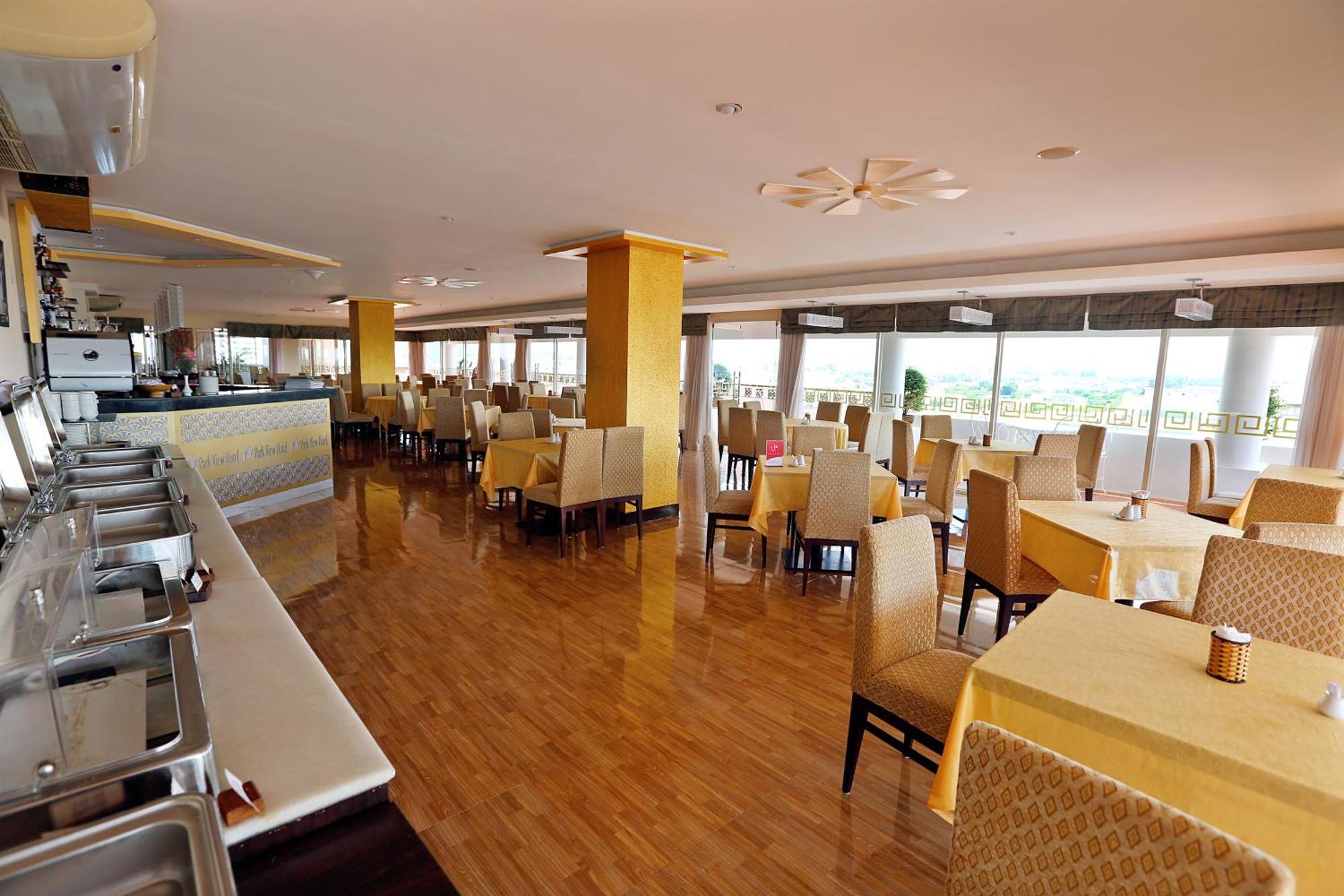 Park View Hotel Hue Exteriör bild