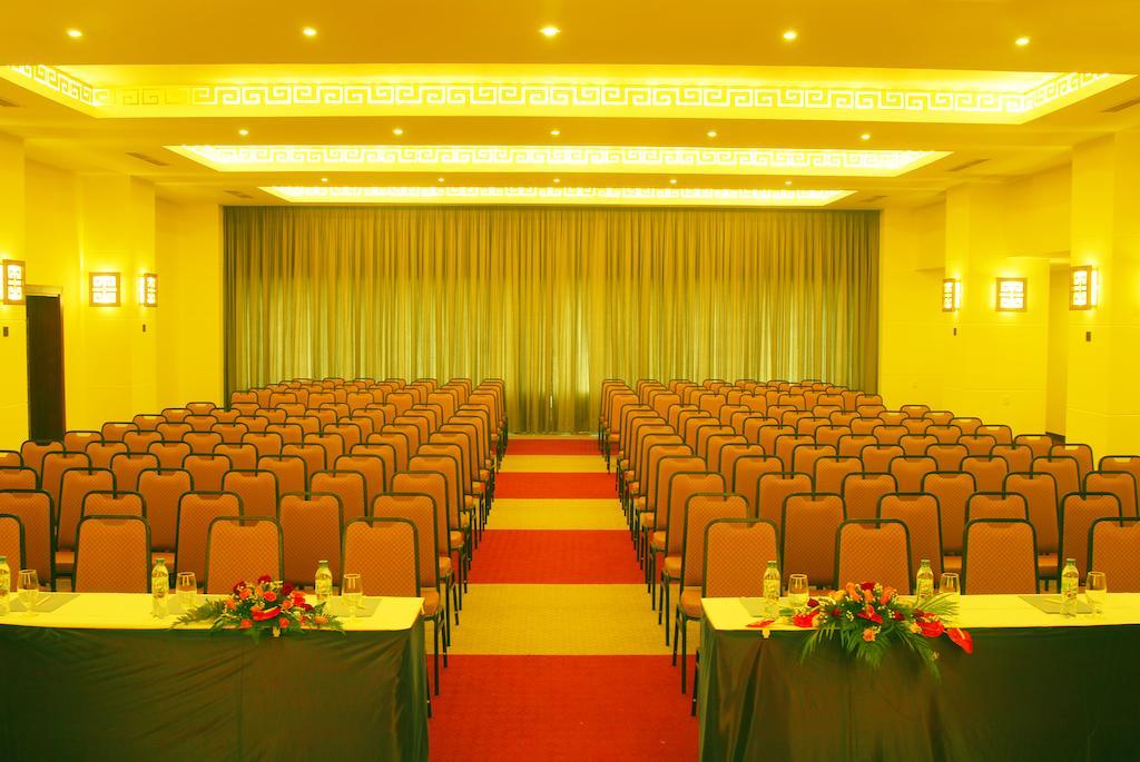 Park View Hotel Hue Exteriör bild